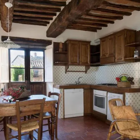 Detached House Situated Next To The Castle With A Private Garden On The Estate Pergine Valdarno