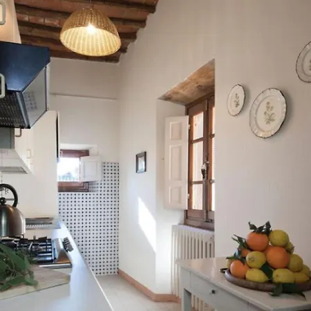 Casa vacanze Detached House Situated Next To The Castle With A Private Garden On The Estate