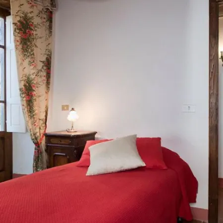 Casa vacanze Detached House Situated Next To The Castle With A Private Garden On The Estate Pergine Valdarno